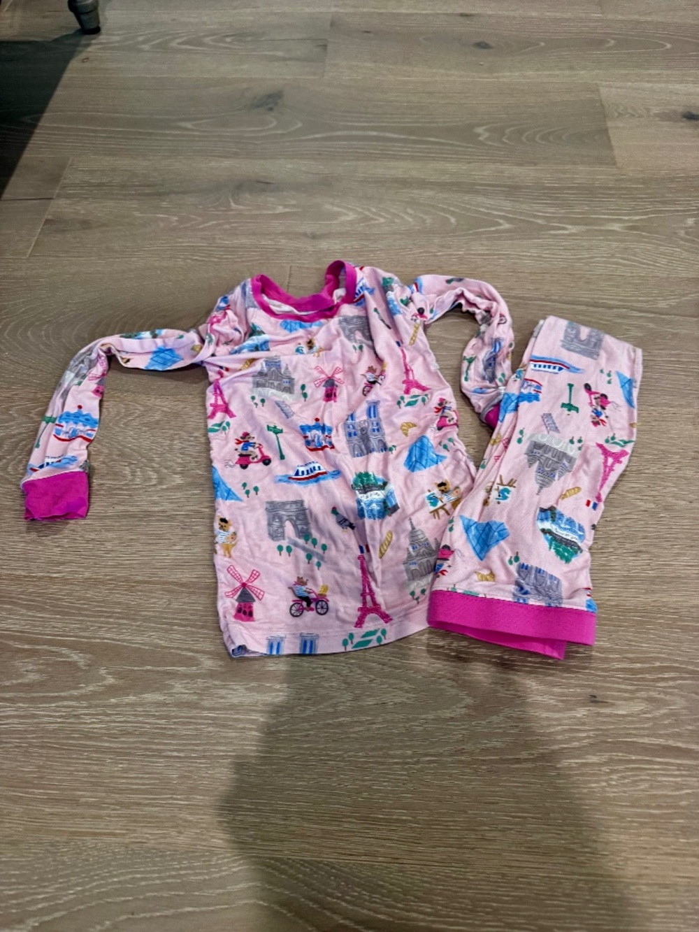 Little Sleepies 5/6 Girls-Pink Paris Print-EUC